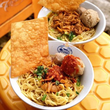 Mie Ayam & Bakso Al-Arofah Jaya: Warm Flavors in Every Spoon at Cilacap's Heart