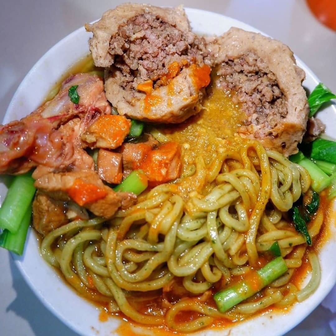 Mie Ayam & Bakso Al-Arofah Jaya: Kenikmatan yang Menghampiri Jiwa di Jantung Cilacap